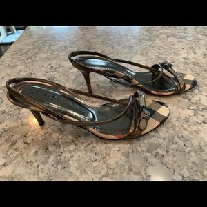Burberry 2” heels